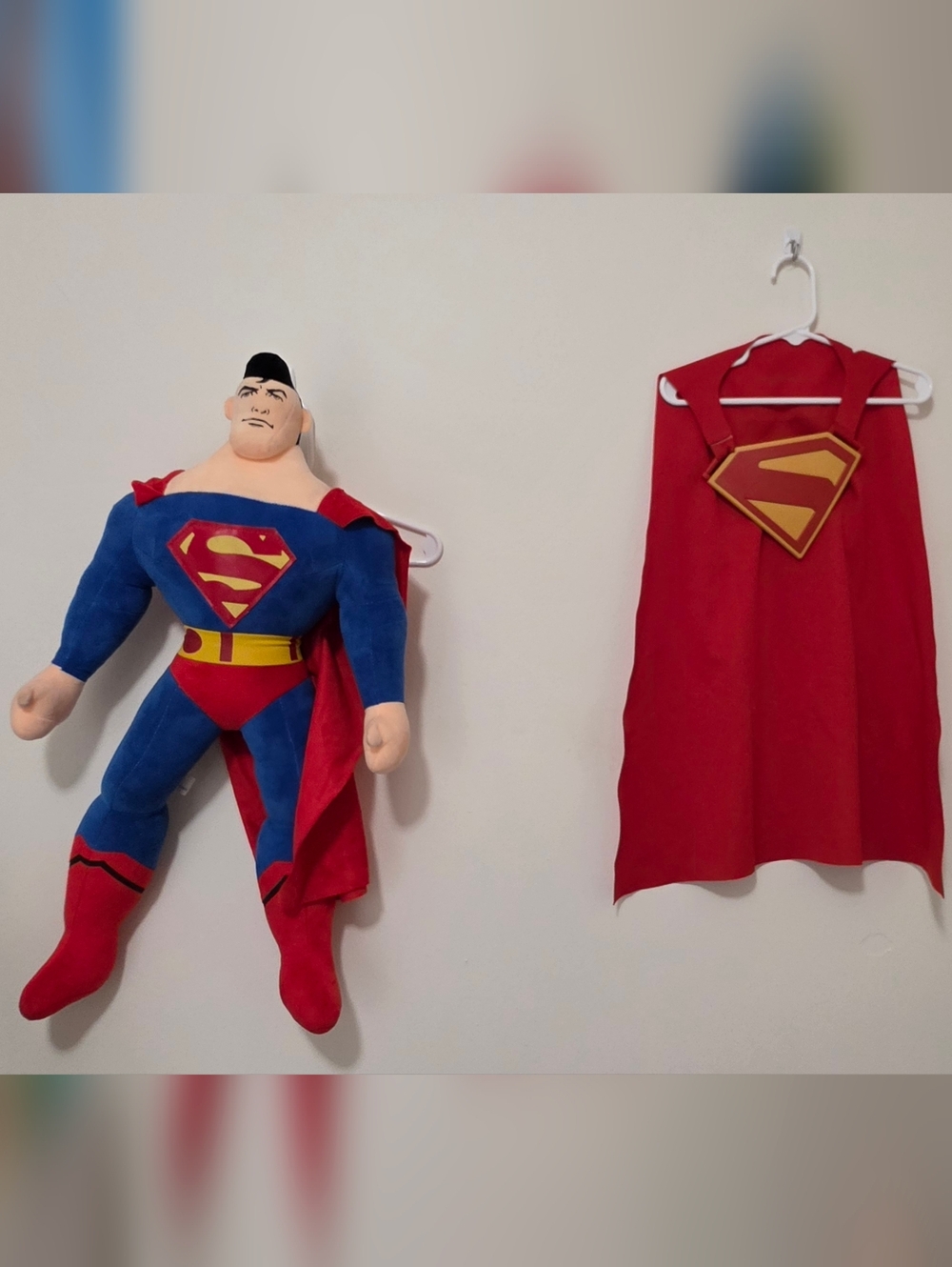 Superman Cape with Shield Emblem & Toy